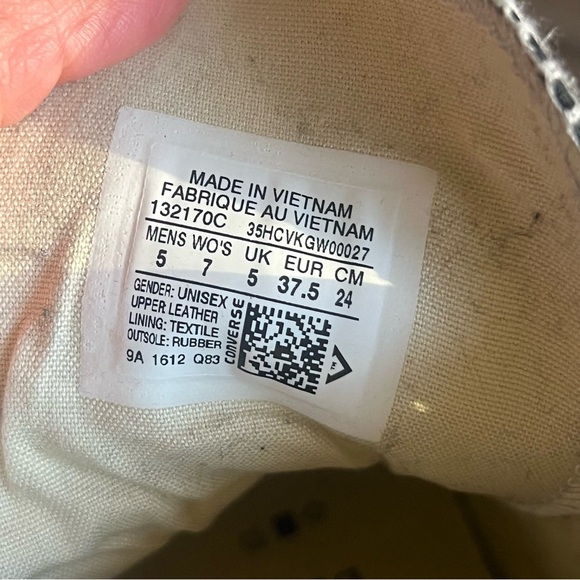 Converse Black and White High-Tops - Picture 2 of 3